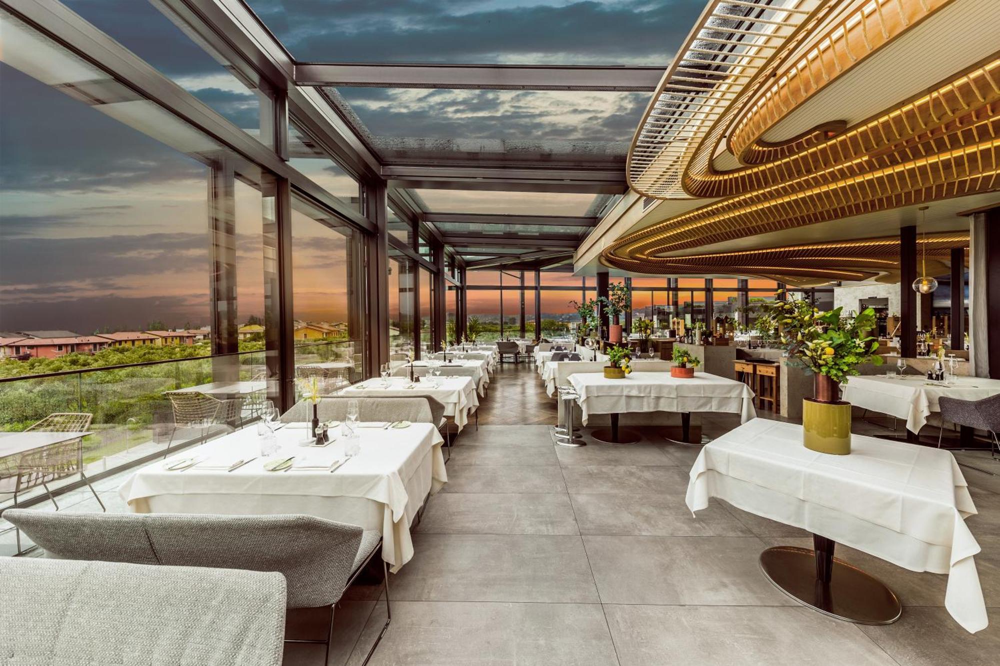 Hotel Quellenhof Luxury 5*