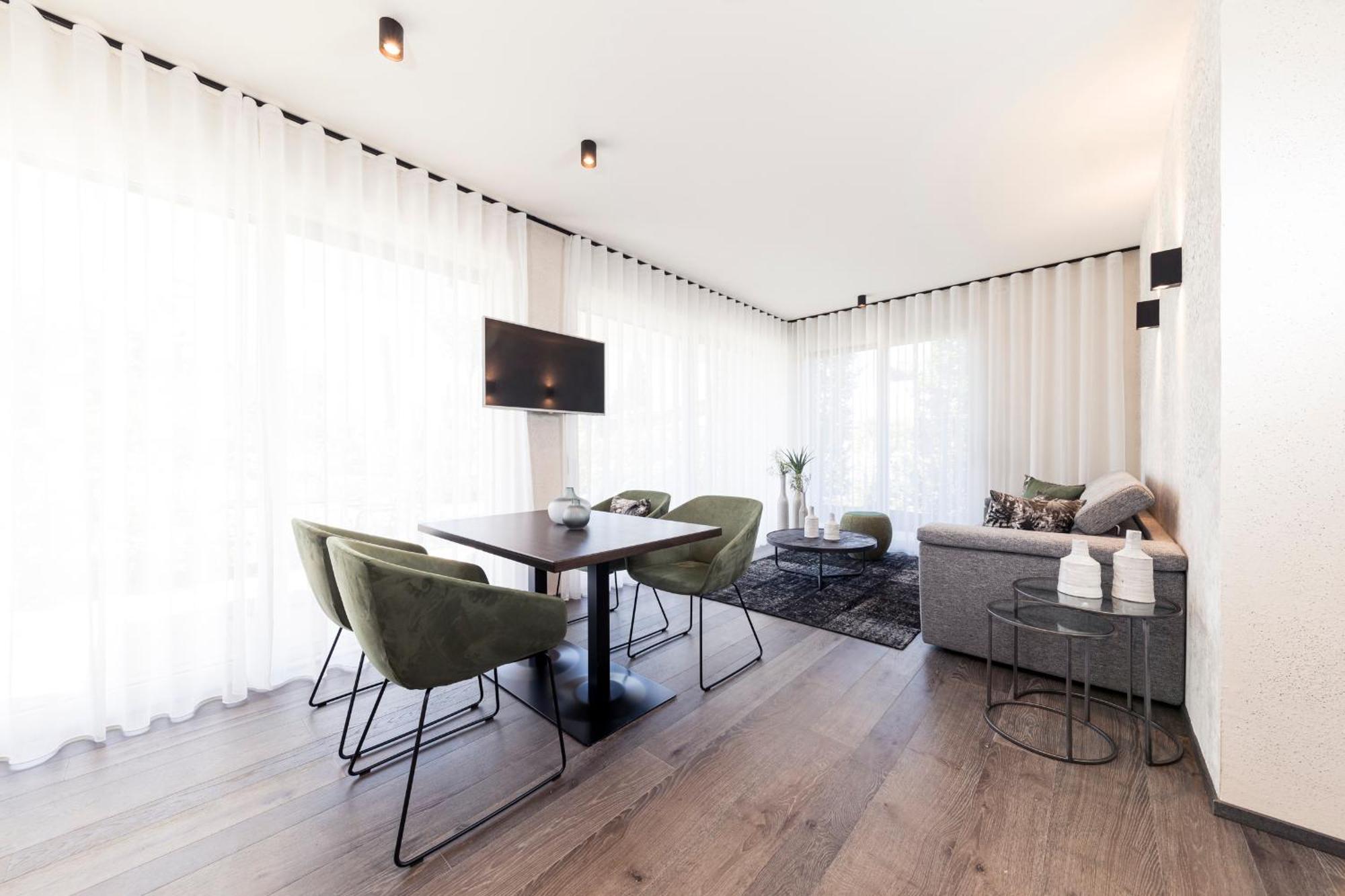 Quellenhof Luxury Hotel 5*